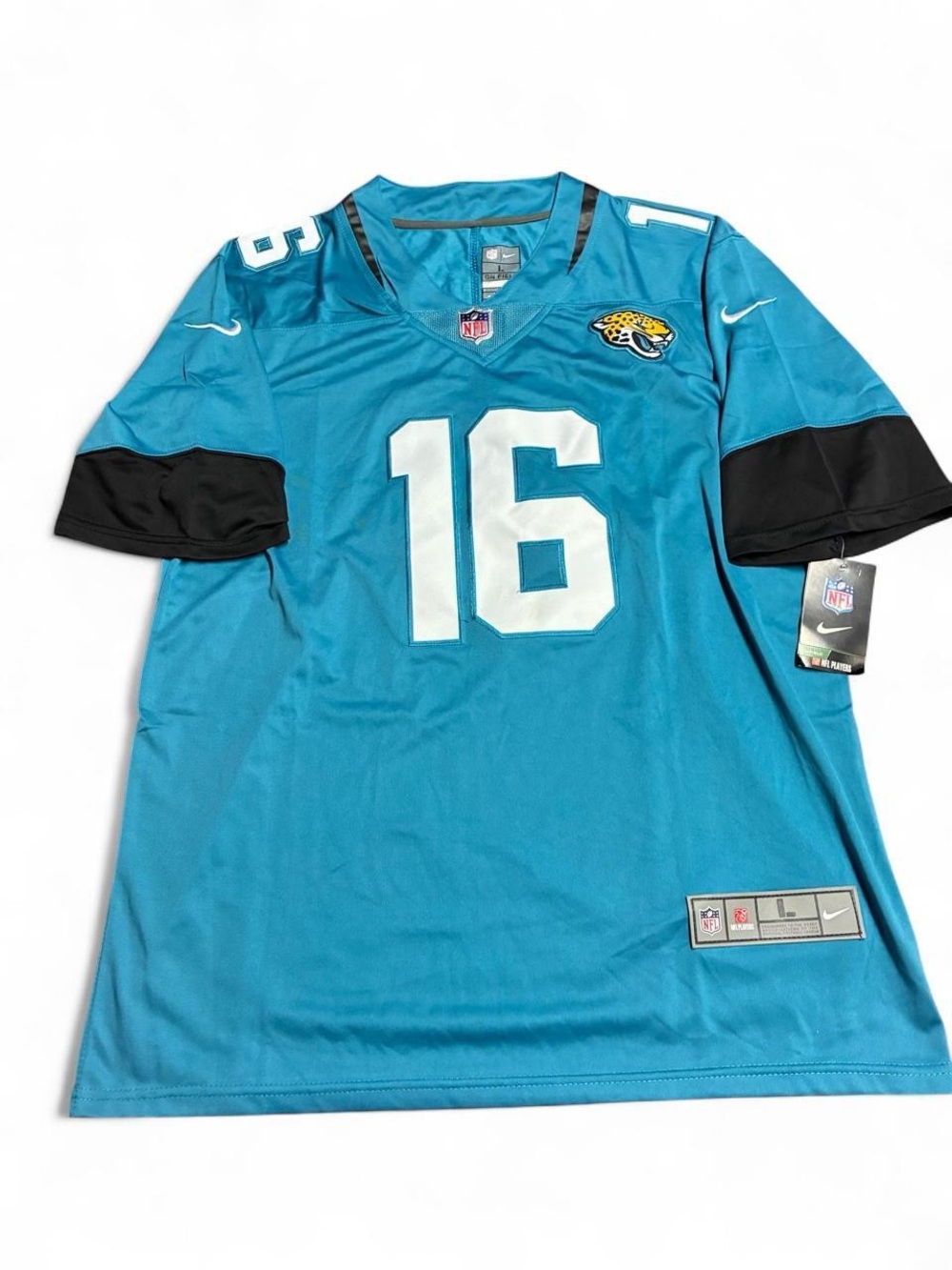 Nike Jacksonville Jaguars Trevor Lawrence #16 NFL Player Jersey NWT Men’s Large
